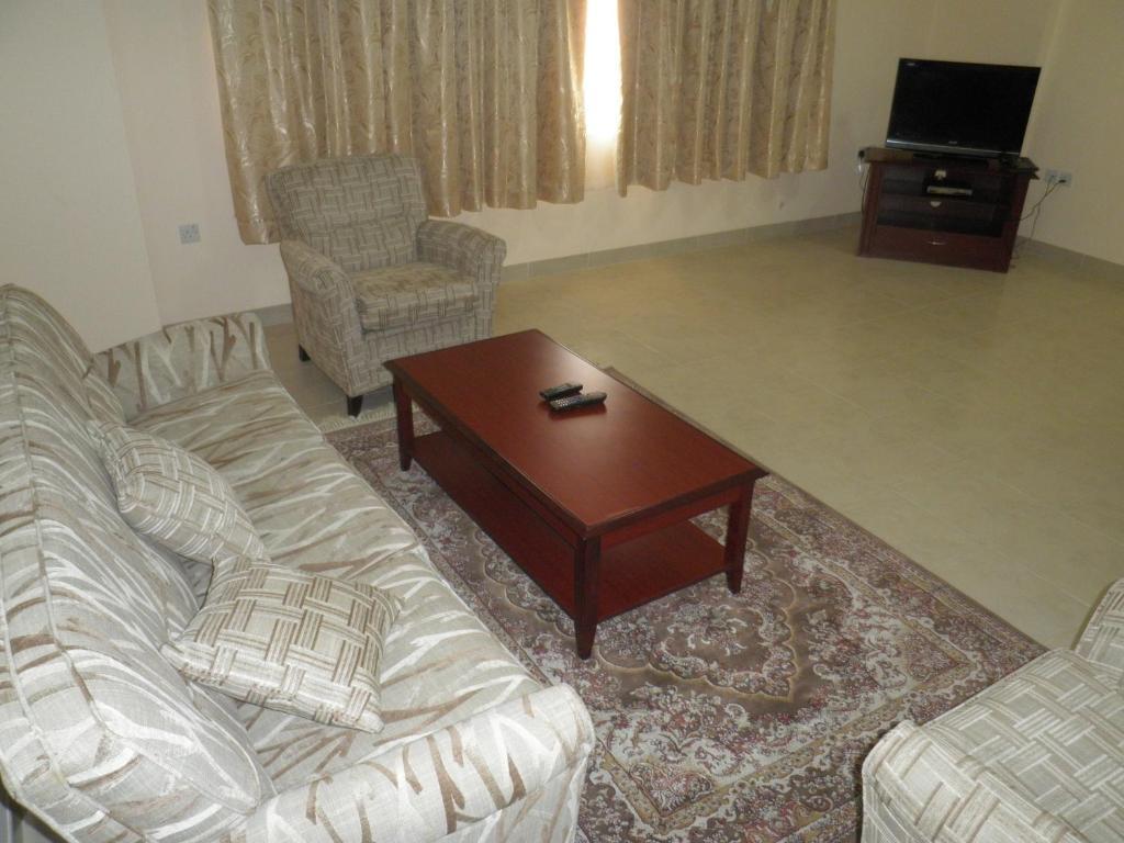 Hamasa Plaza Hotel Al Buraimi Quarto foto