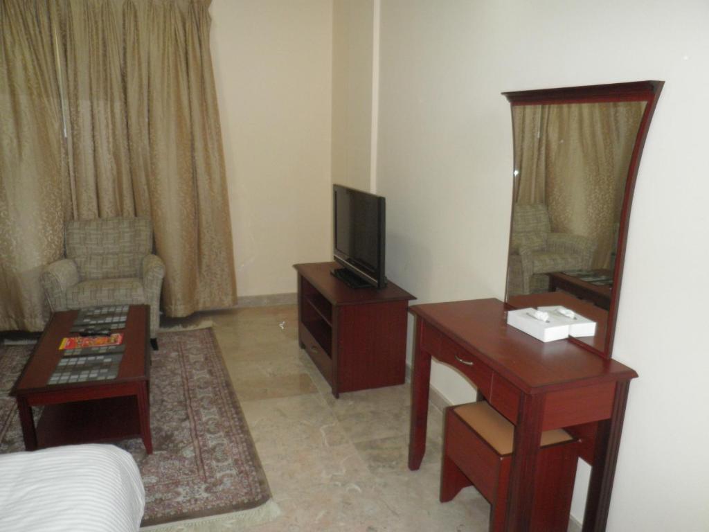 Hamasa Plaza Hotel Al Buraimi Quarto foto